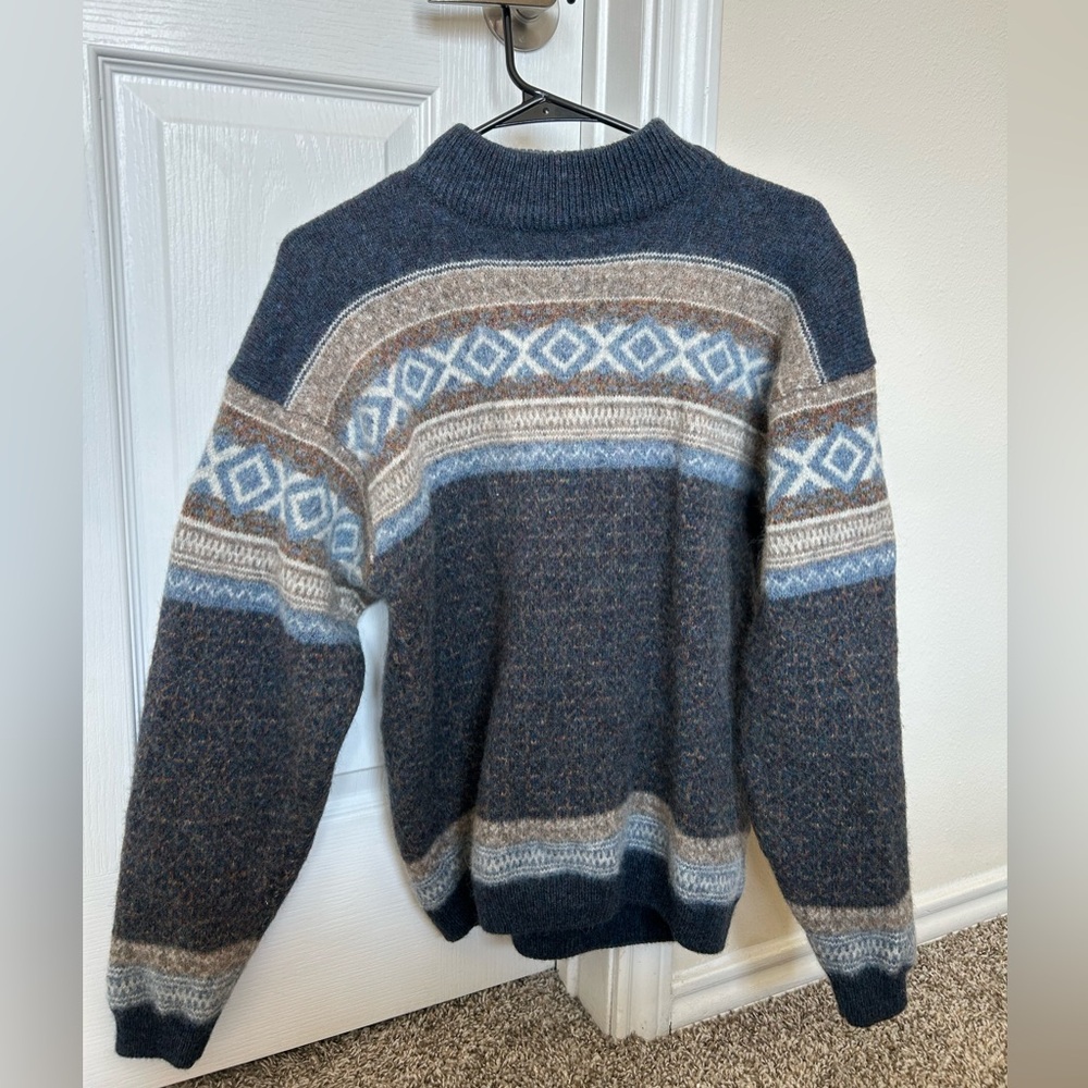 Chunky Blue Patterned Sweater
